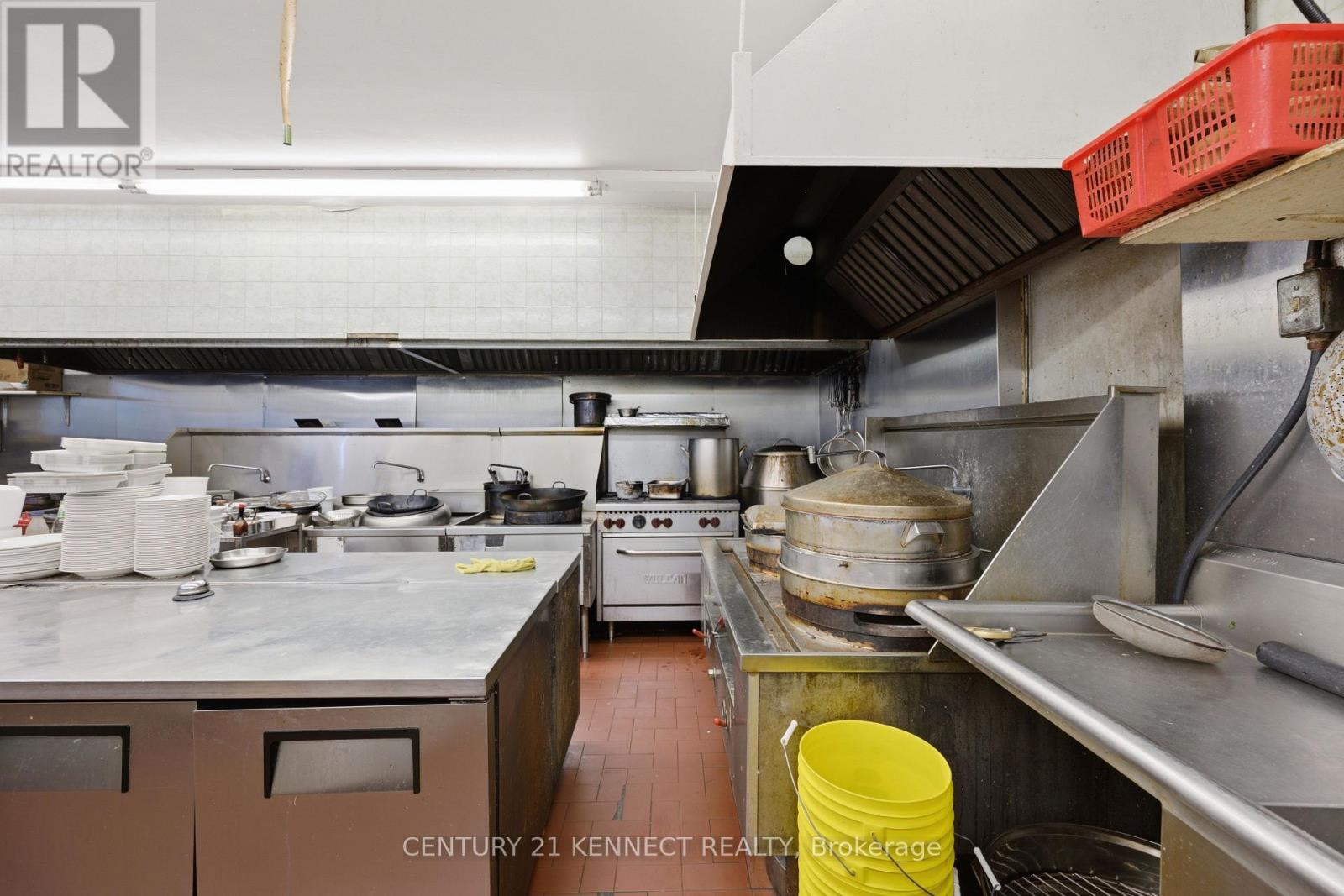 1499 Merivale Road Property Photo 17