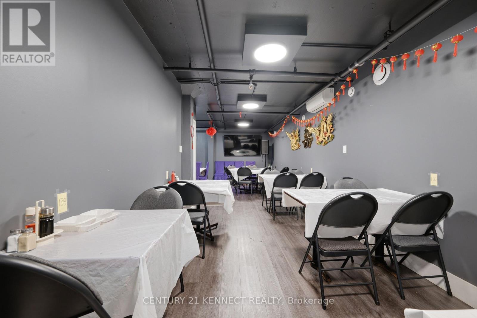1499 Merivale Road Property Photo 19