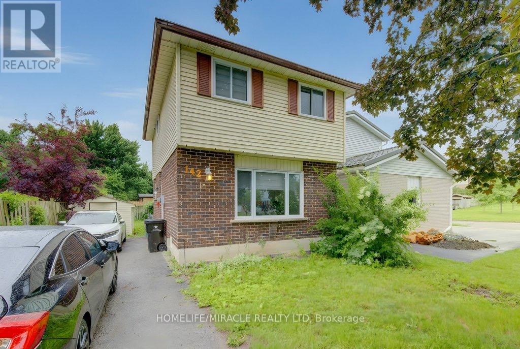 142 Cornerbrook Crescent Property Photo 1
