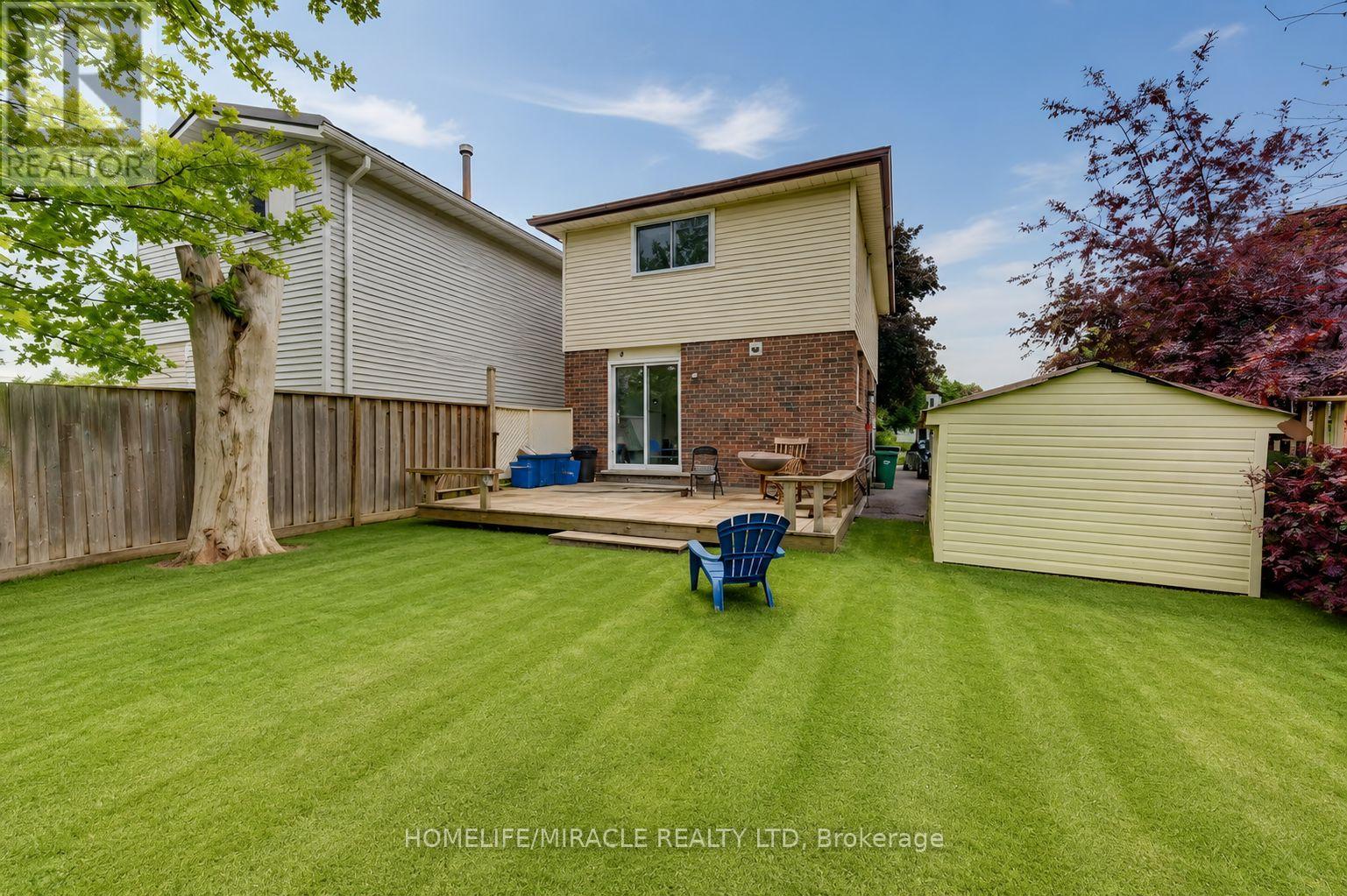 142 Cornerbrook Crescent Property Photo 14