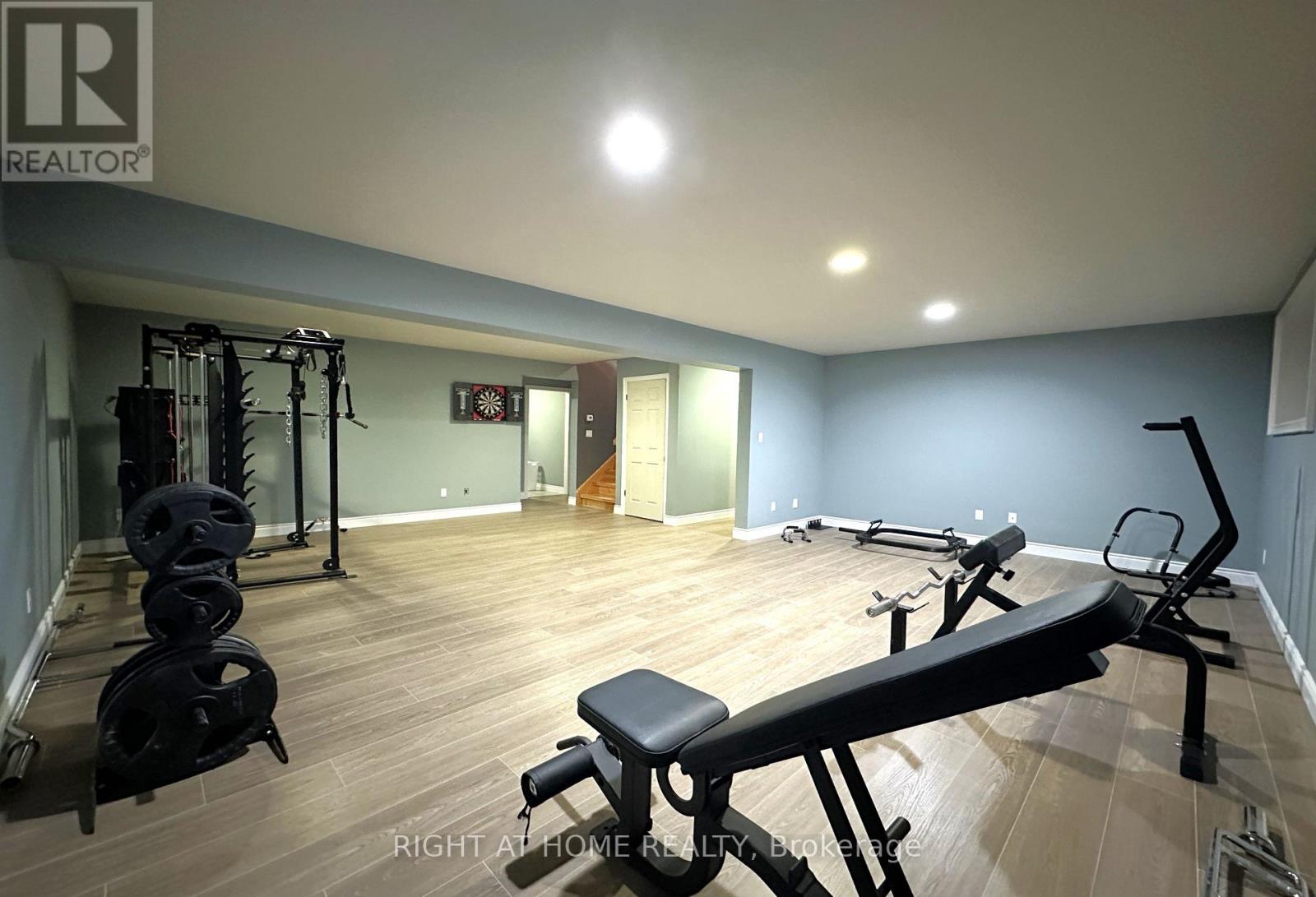 129 Blue Jay Crescent Property Photo 22