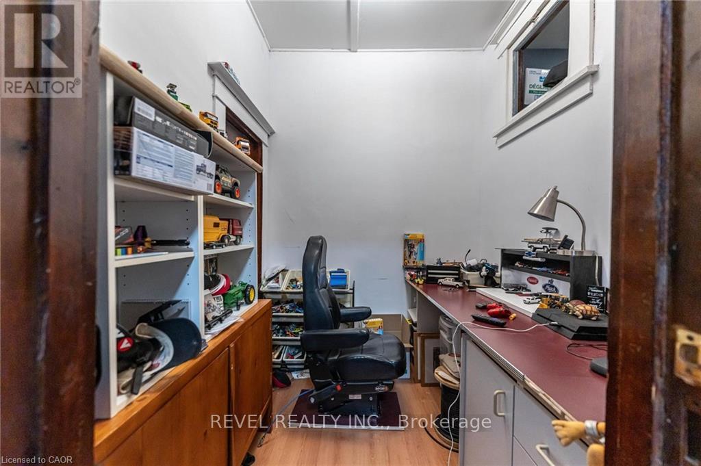 25 West Avenue S Property Photo 19