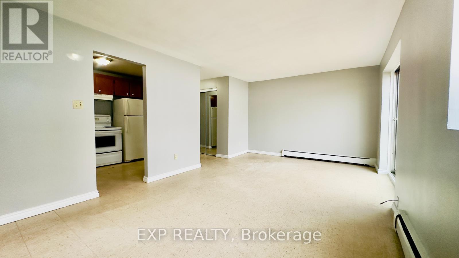 202 - 76 Brybeck Crescent Property Photo 7