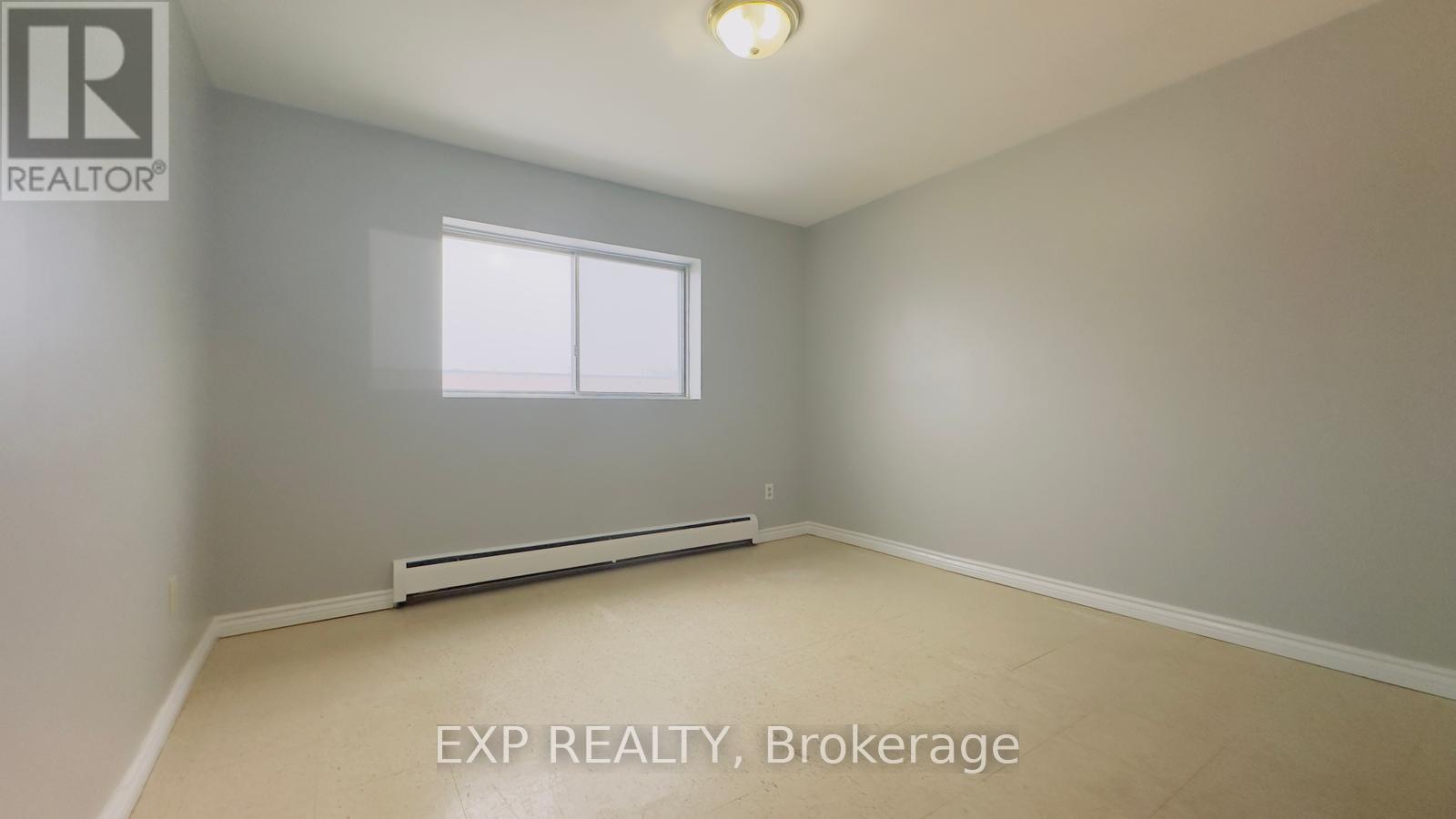 202 - 76 Brybeck Crescent Property Photo 11