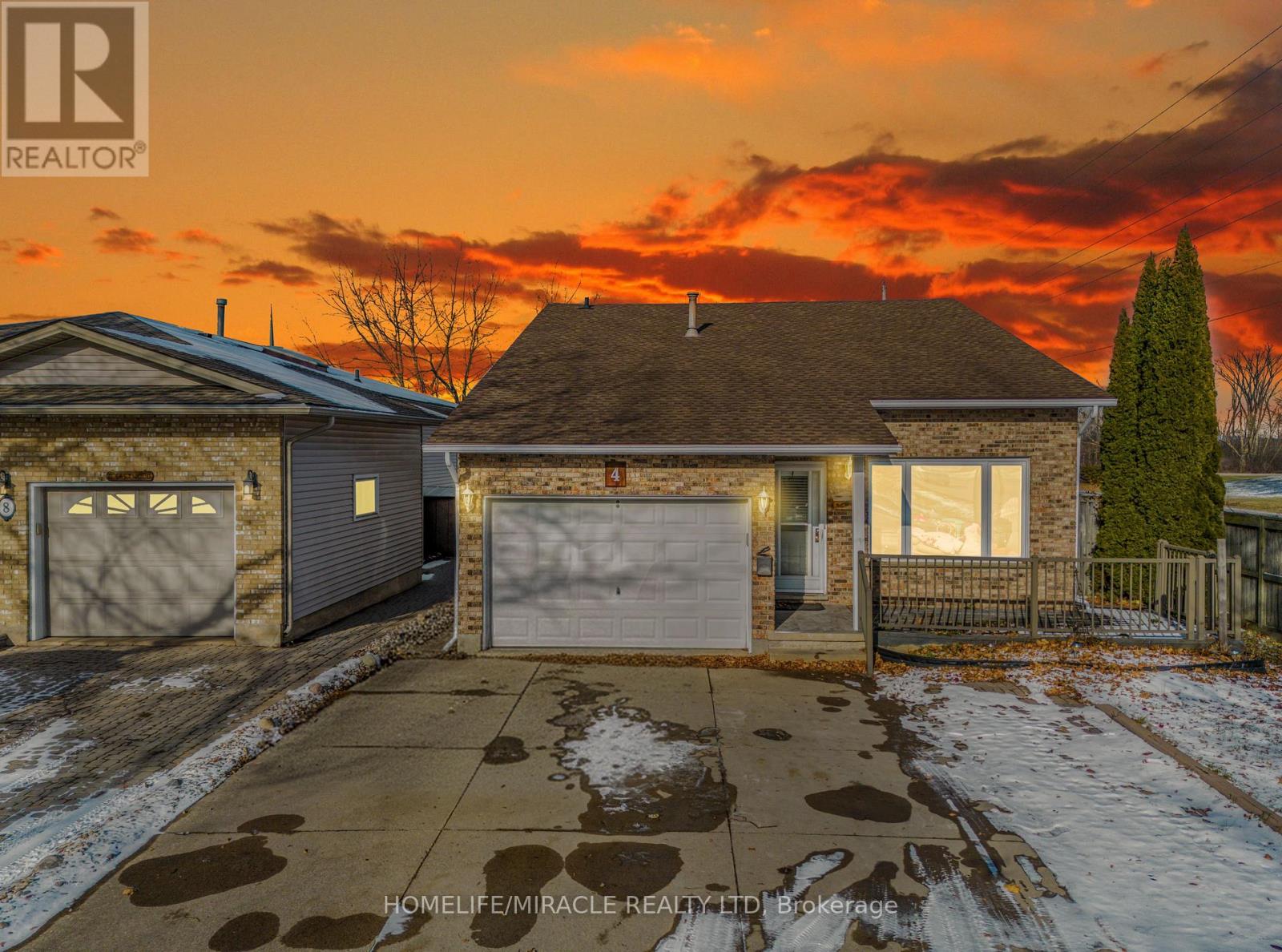 4 Eastwood Drive Property Photo 1