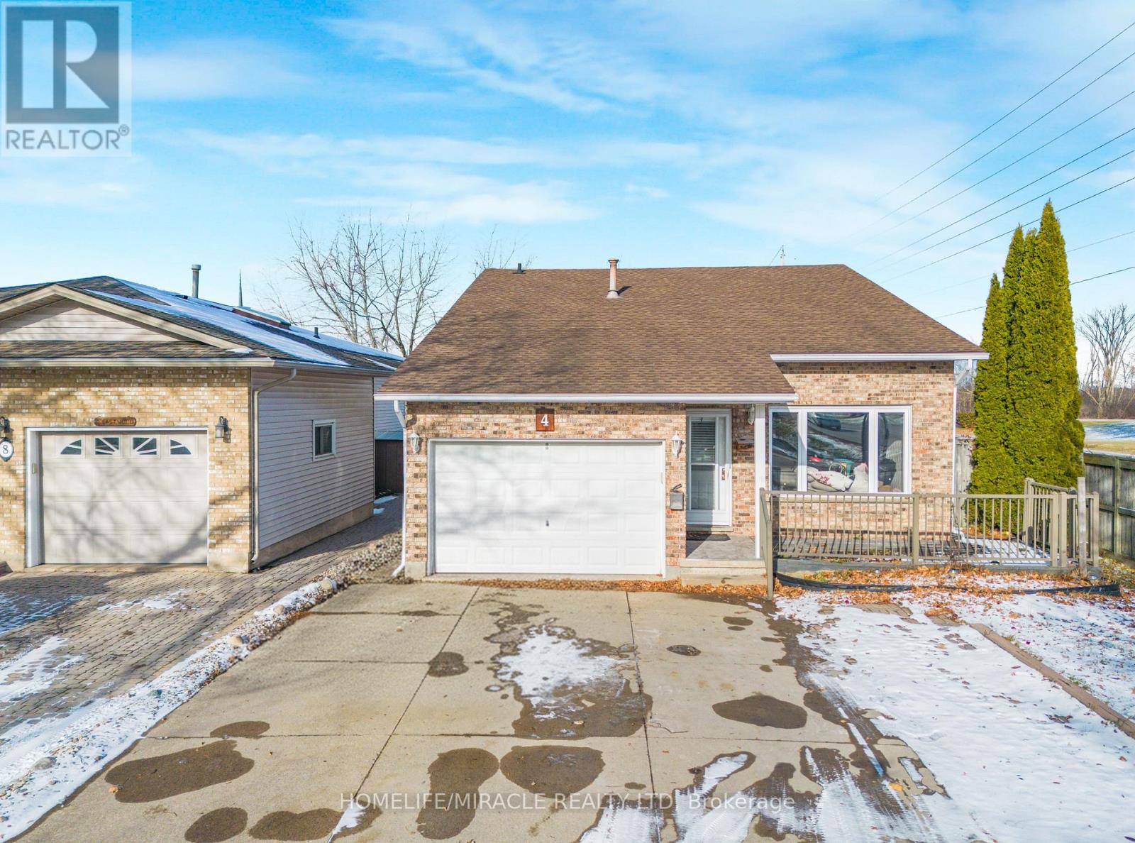 4 Eastwood Drive Property Photo 2