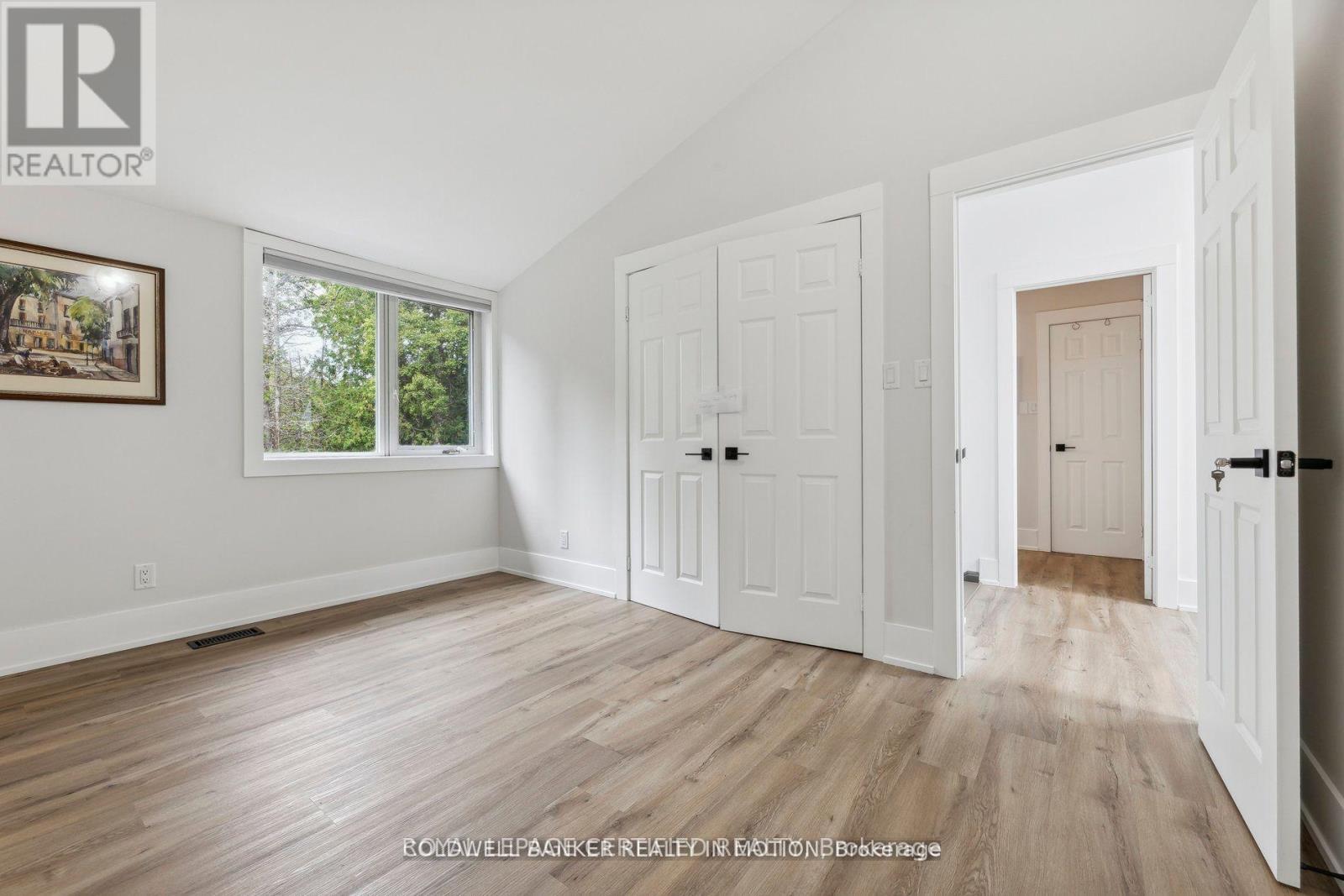 504 Birch Point Road Property Photo 13