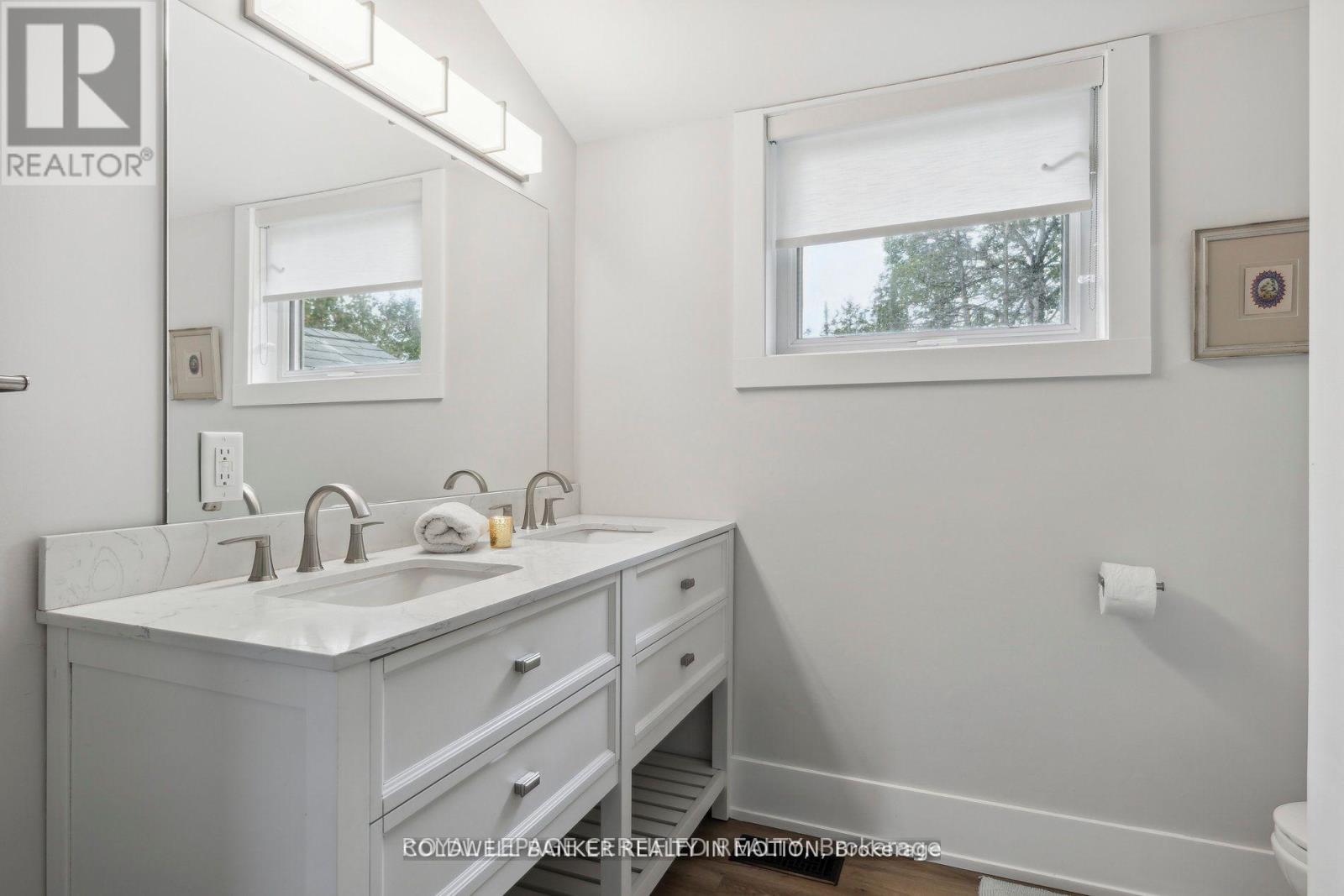 504 Birch Point Road Property Photo 14