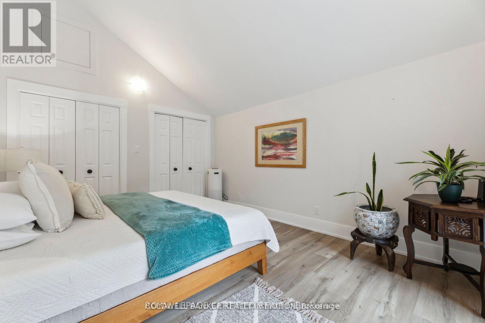 504 Birch Point Road Property Photo 17
