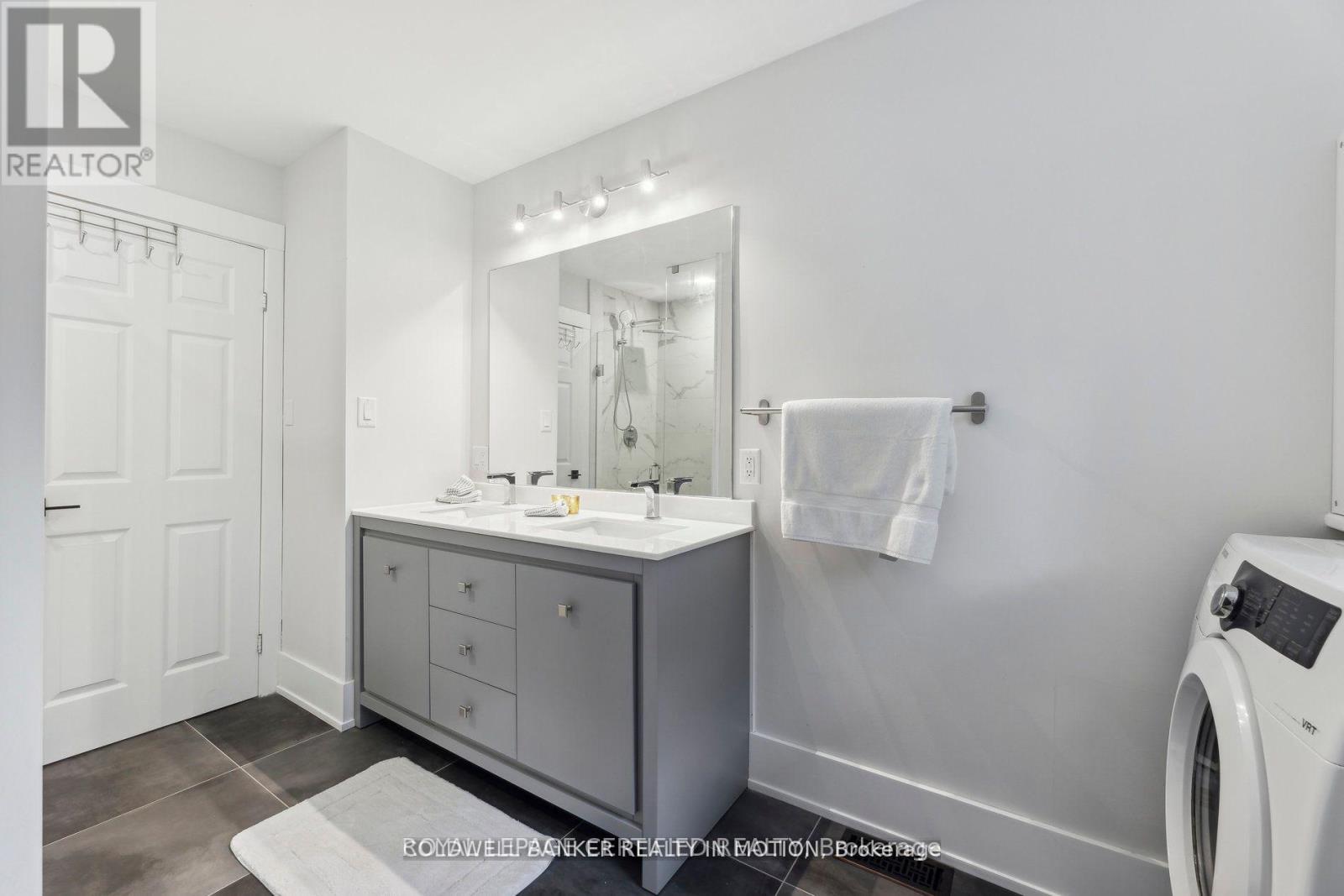 504 Birch Point Road Property Photo 21