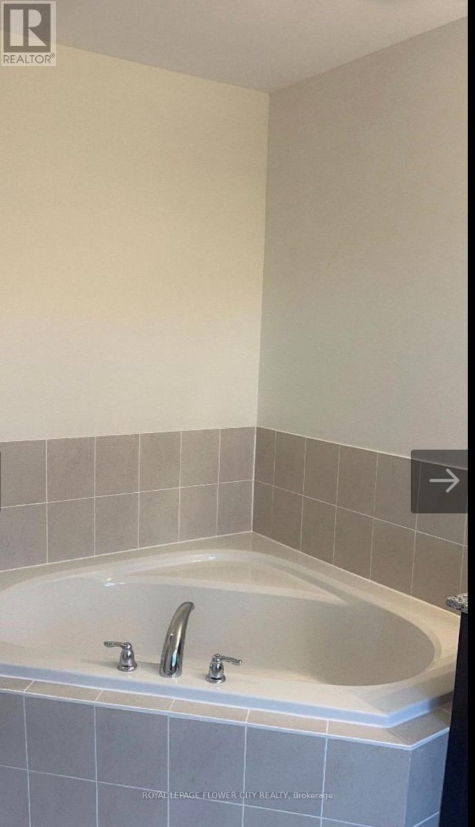 89 Baker Street Property Photo 8