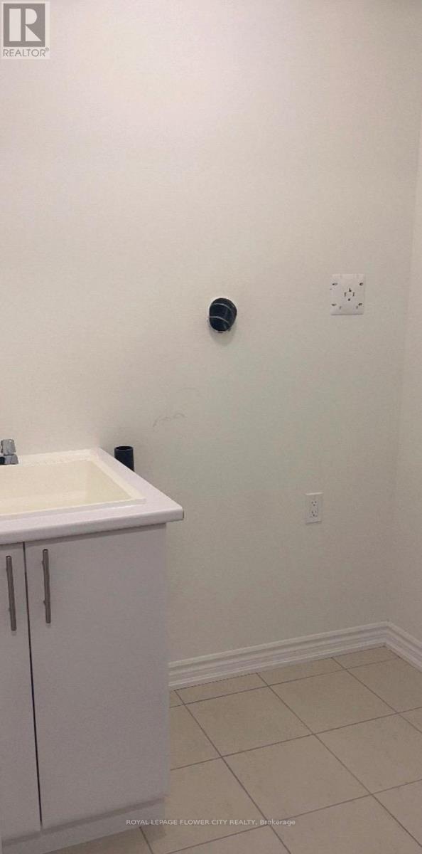 89 Baker Street Property Photo 11
