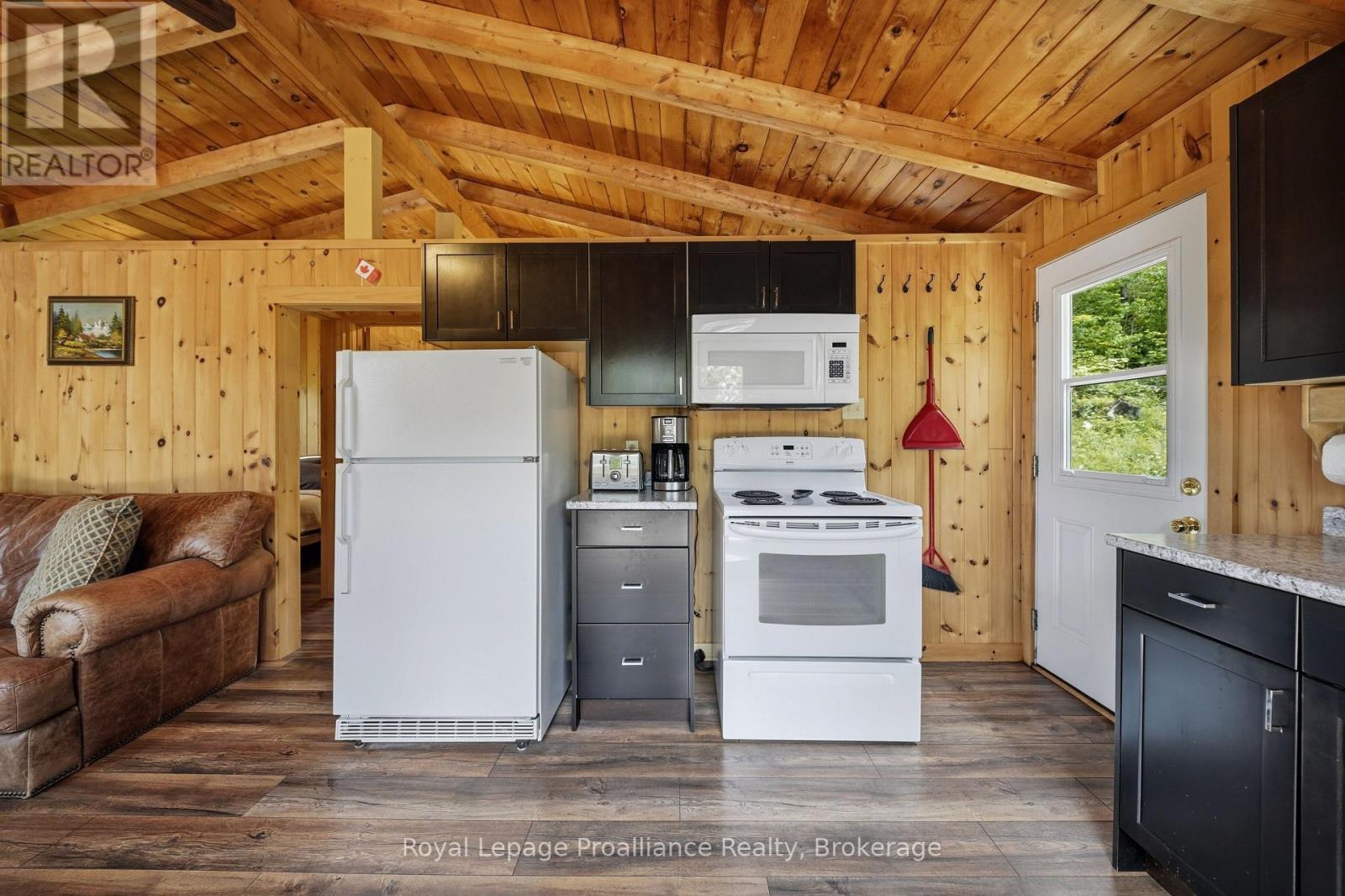 764 Mazinaw Lake (water Access Only) Property Photo 23