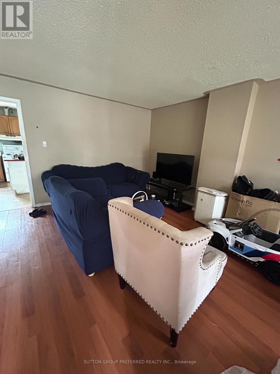 172 - 1775 Culver Drive Property Photo 2