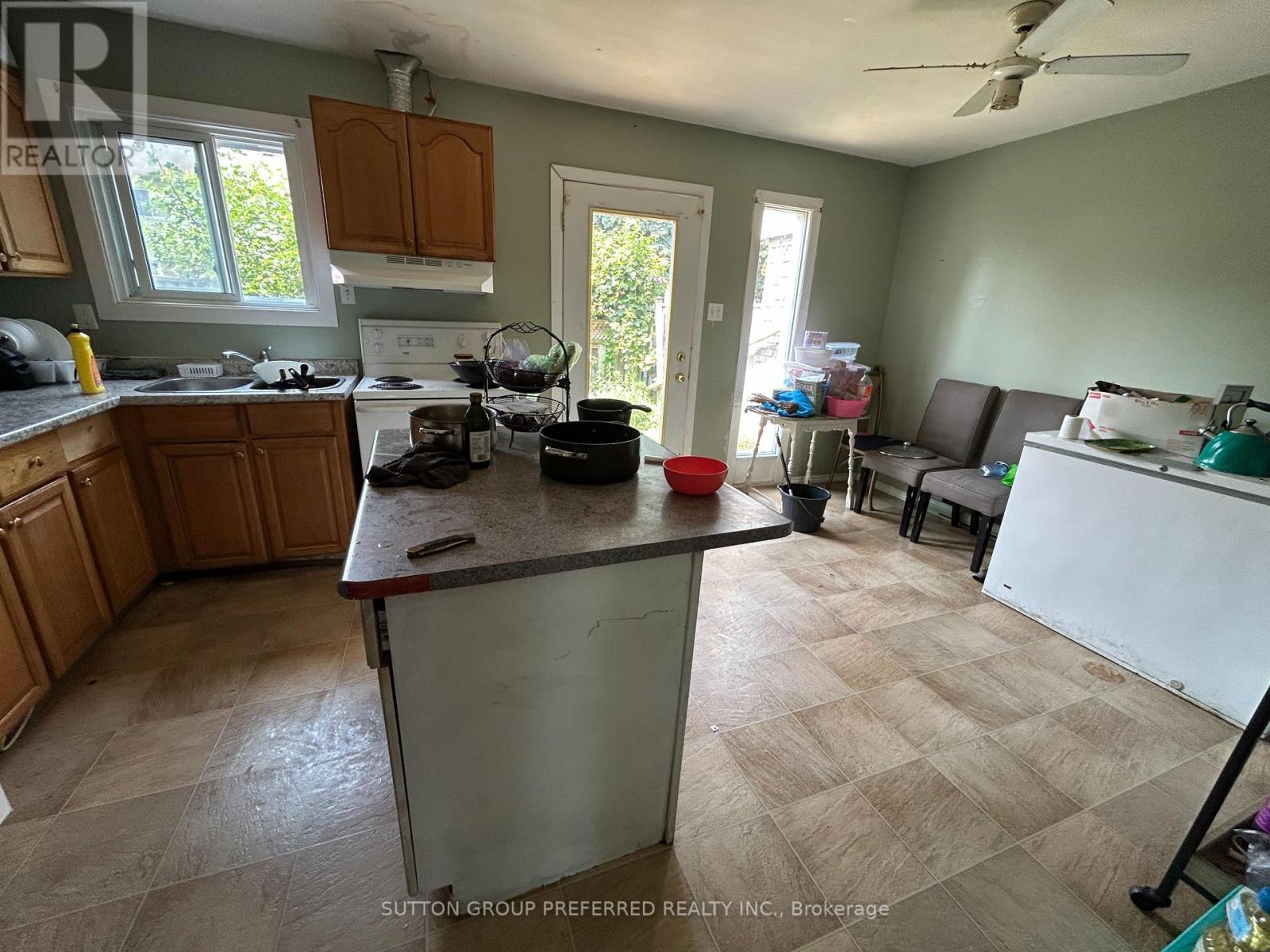 172 - 1775 Culver Drive Property Photo 4