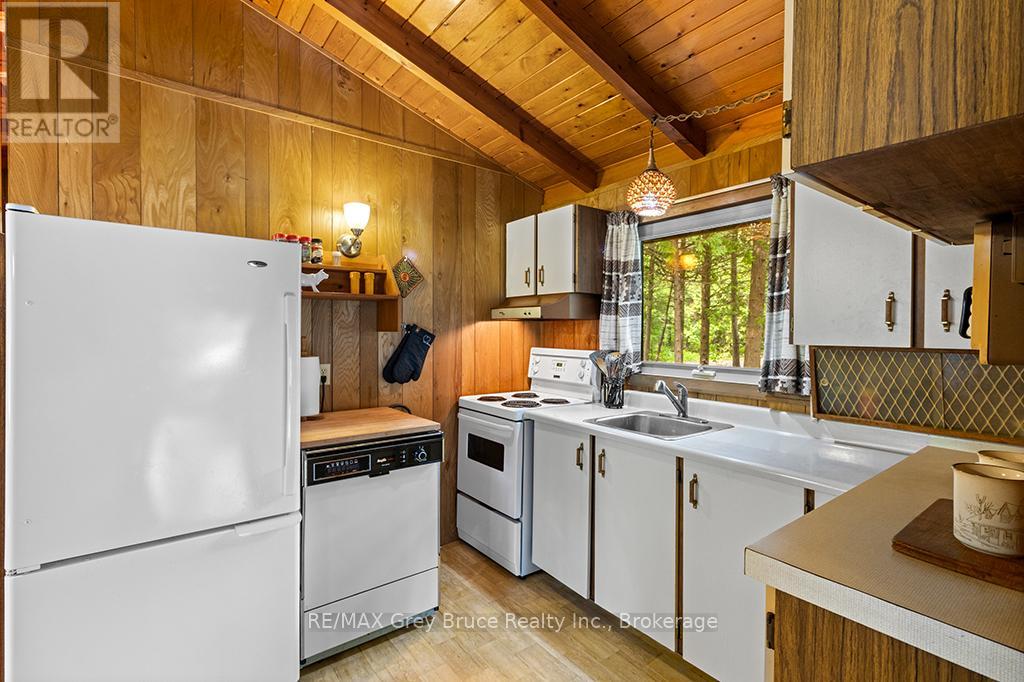 26 Bridge Street Property Photo 10