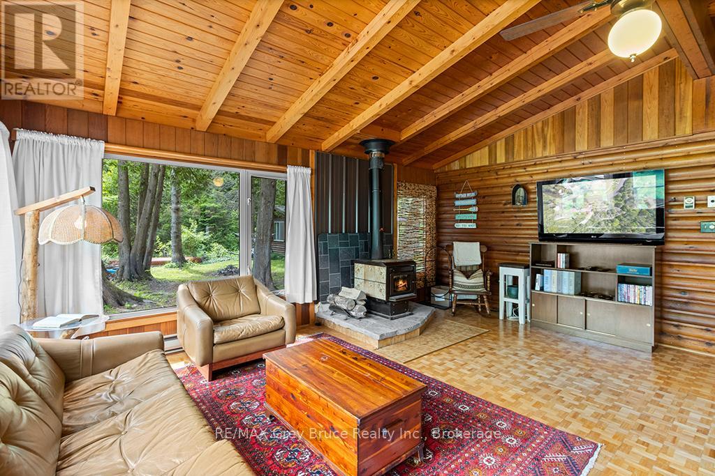 26 Bridge Street Property Photo 15