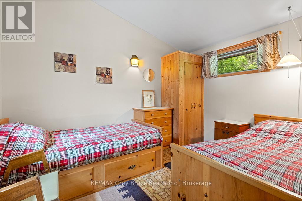 26 Bridge Street Property Photo 33