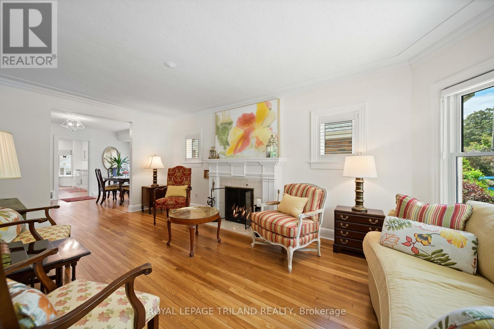 31 Chalmers Street Property Photo 5
