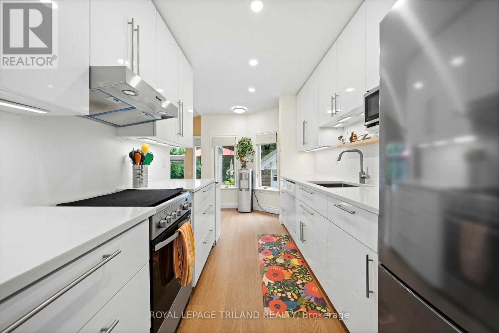 31 Chalmers Street Property Photo 10