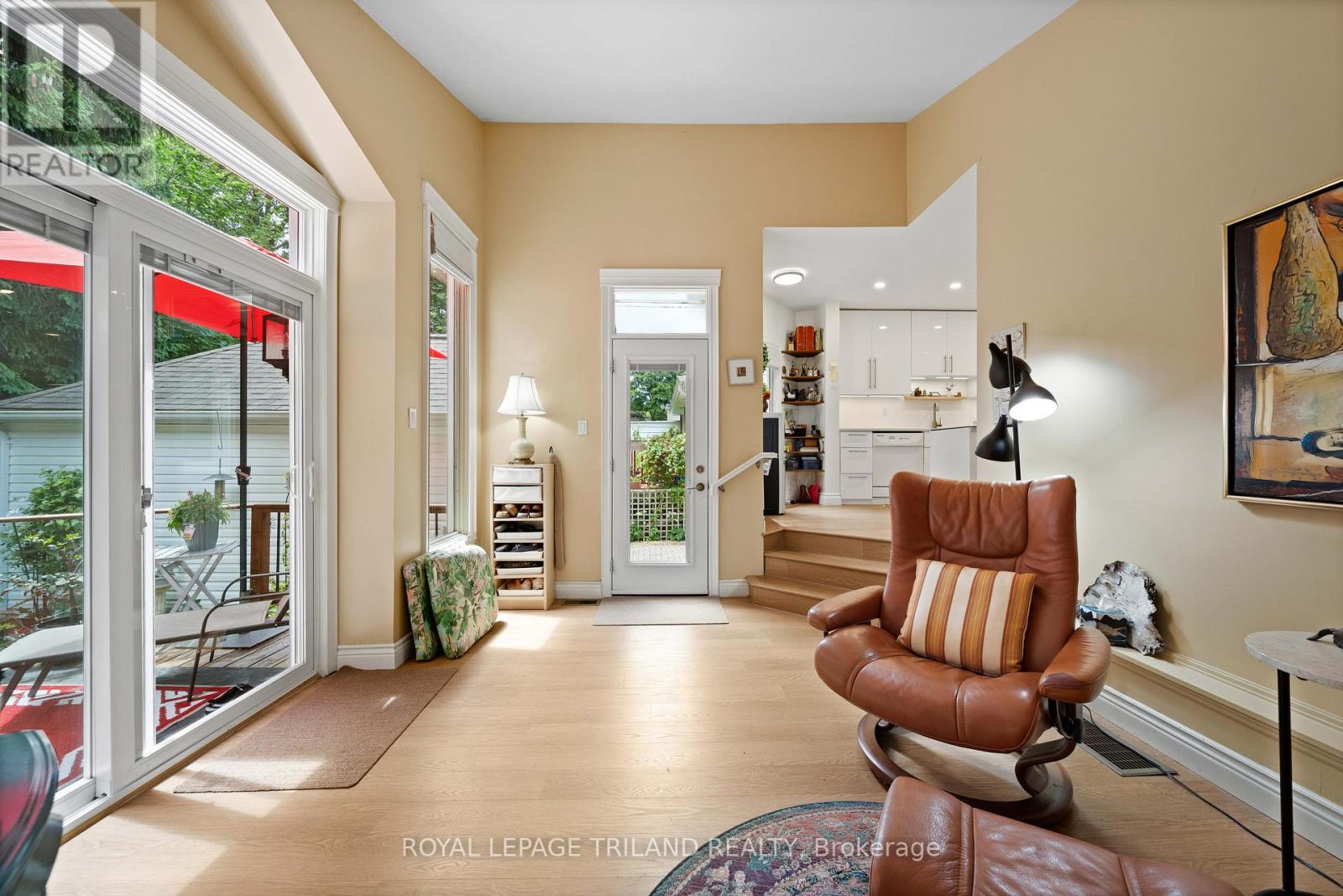 31 Chalmers Street Property Photo 15
