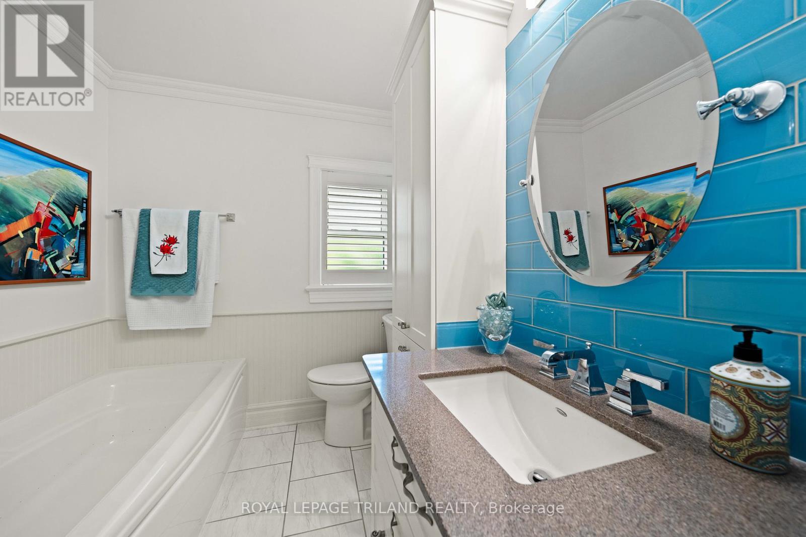 31 Chalmers Street Property Photo 18