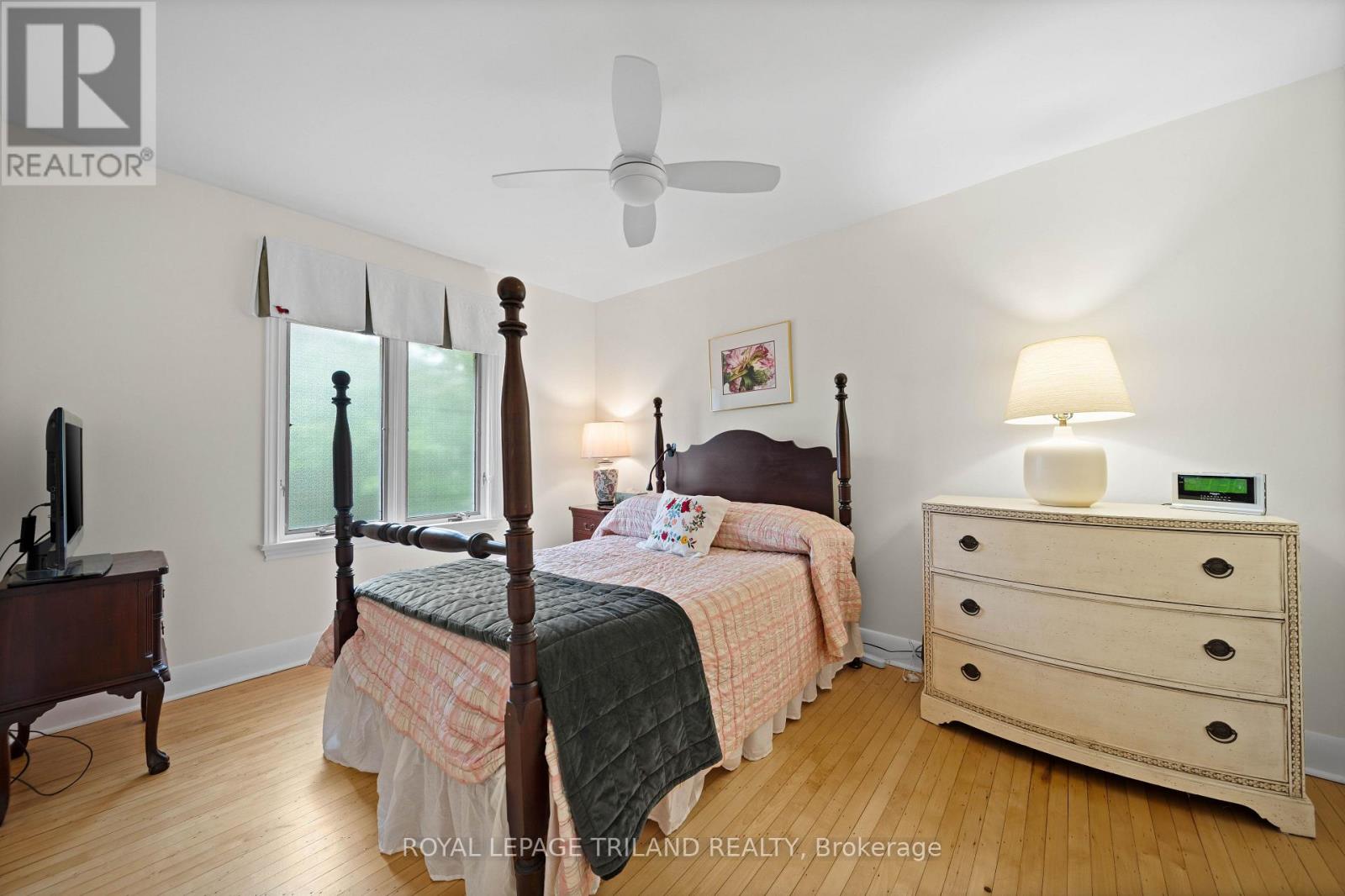 31 Chalmers Street Property Photo 20