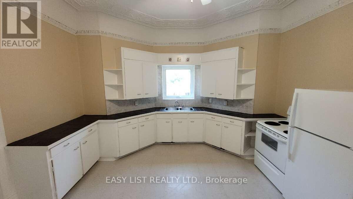 626 Lorne Avenue Property Photo 4