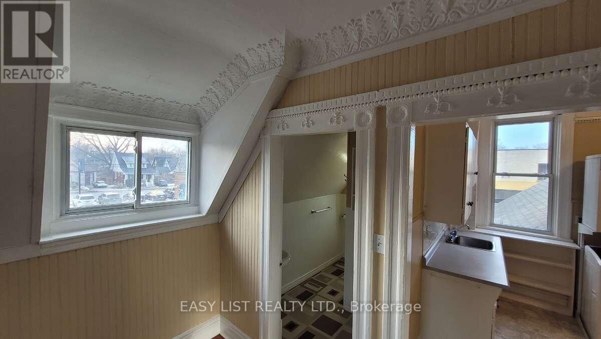 626 Lorne Avenue Property Photo 30