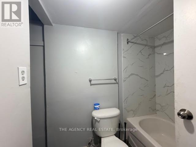 310 - 91 Thames Street S Property Photo 5