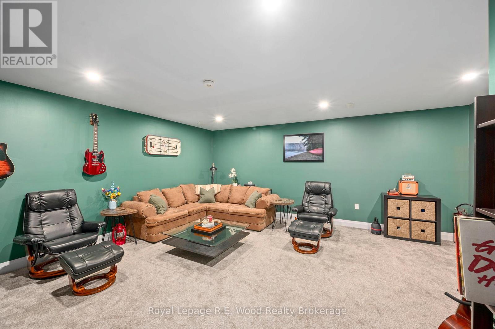 302 - 360 Quarter Town Line Property Photo 22