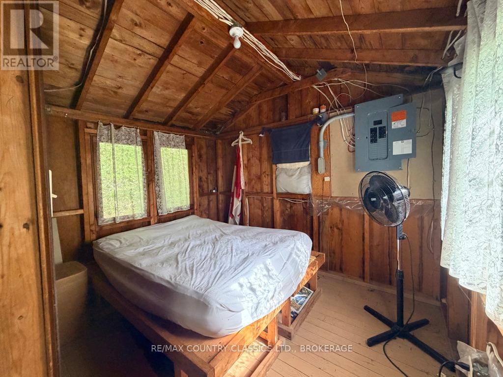860 Mazinaw Lake Property Photo 13