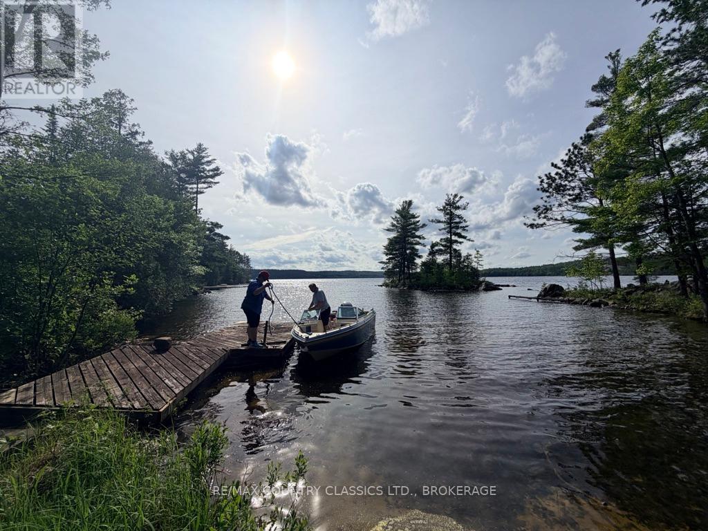 860 Mazinaw Lake Property Photo 16