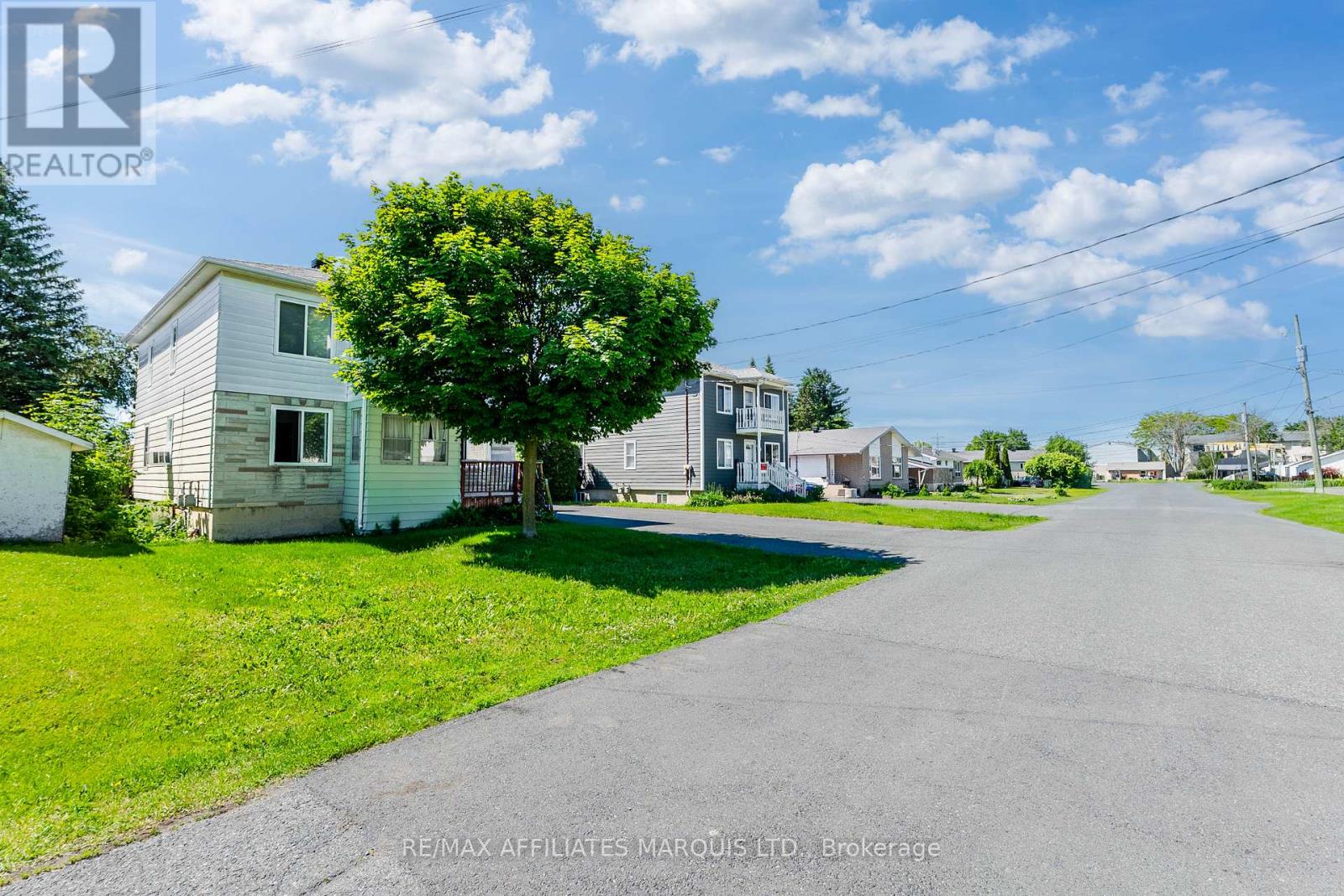 122 New Street Property Photo 3