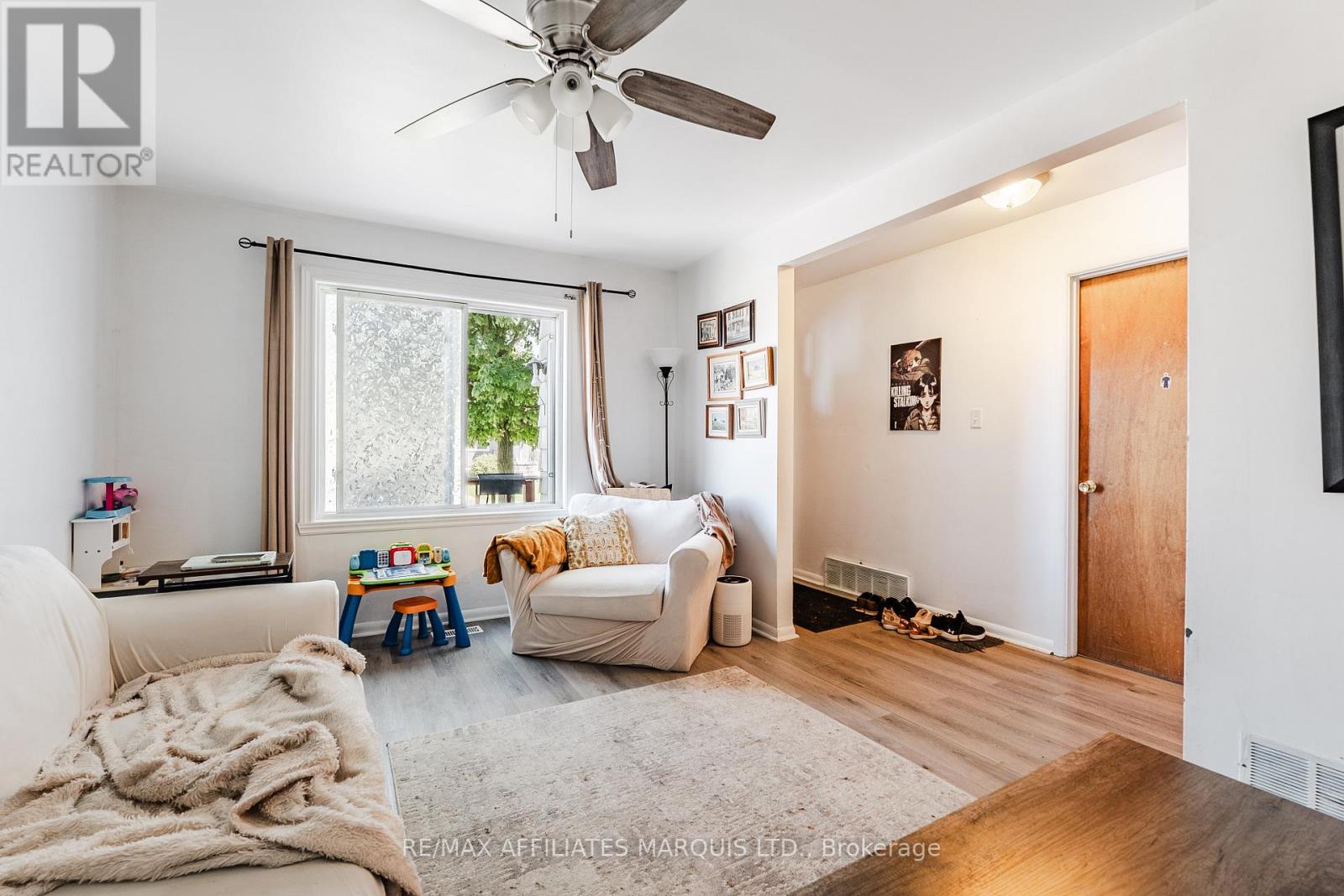 122 New Street Property Photo 13