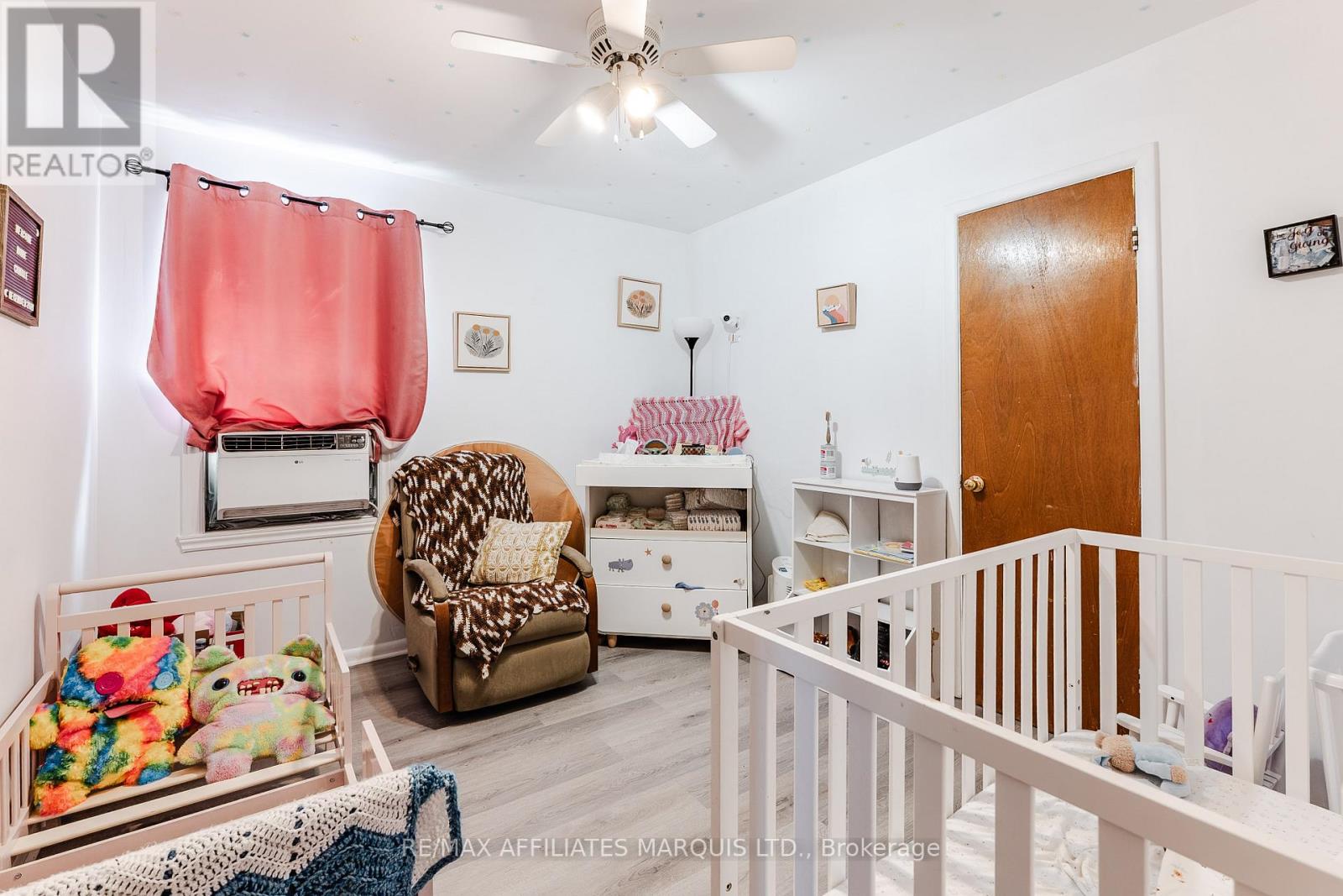 122 New Street Property Photo 23