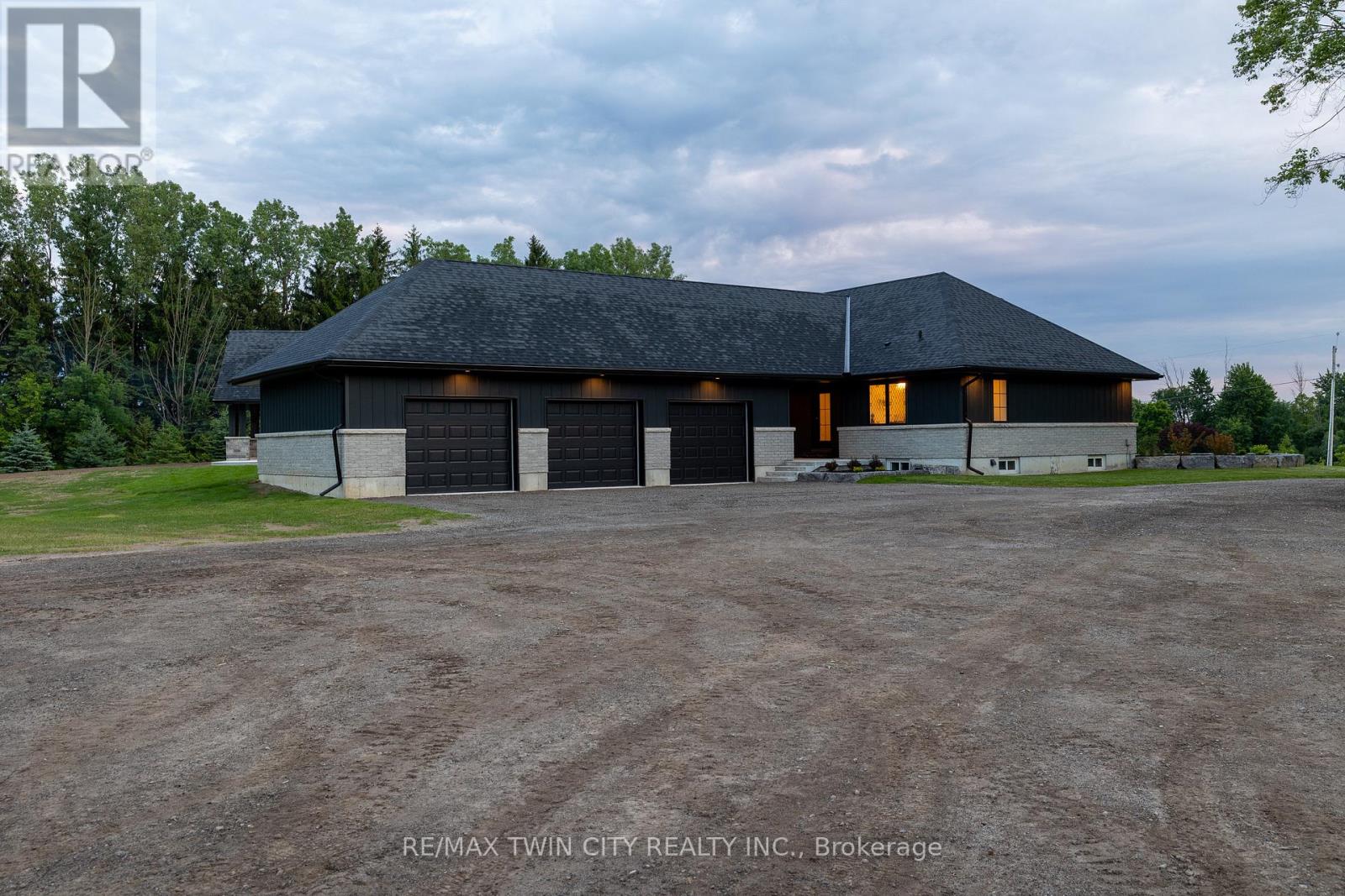 88 Etonia Road Property Photo 11