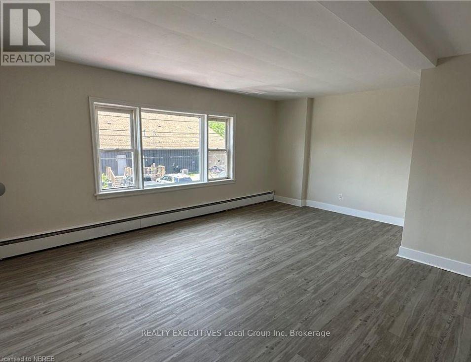 245 Mattawa Street Property Photo 9