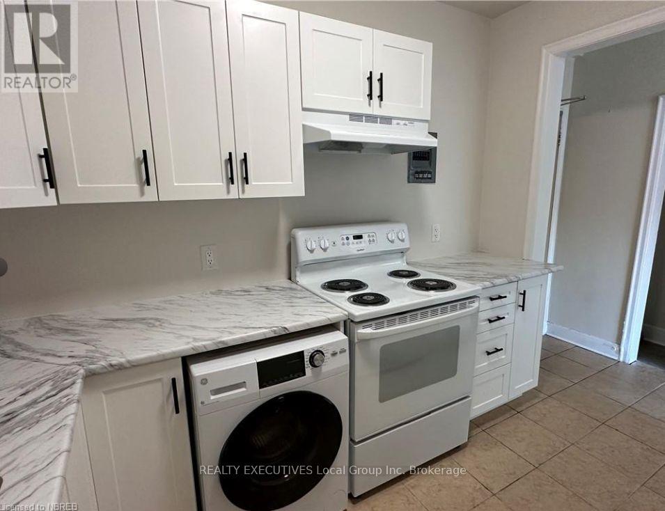245 Mattawa Street Property Photo 10