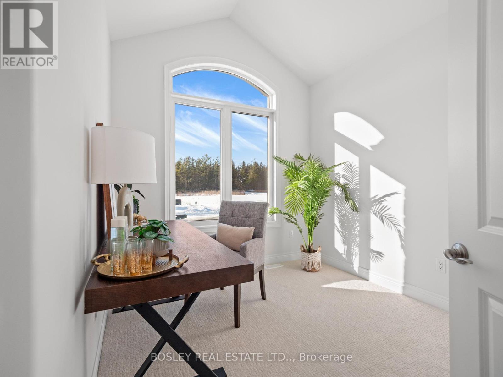 510 Royal Ridge Drive Property Photo 4