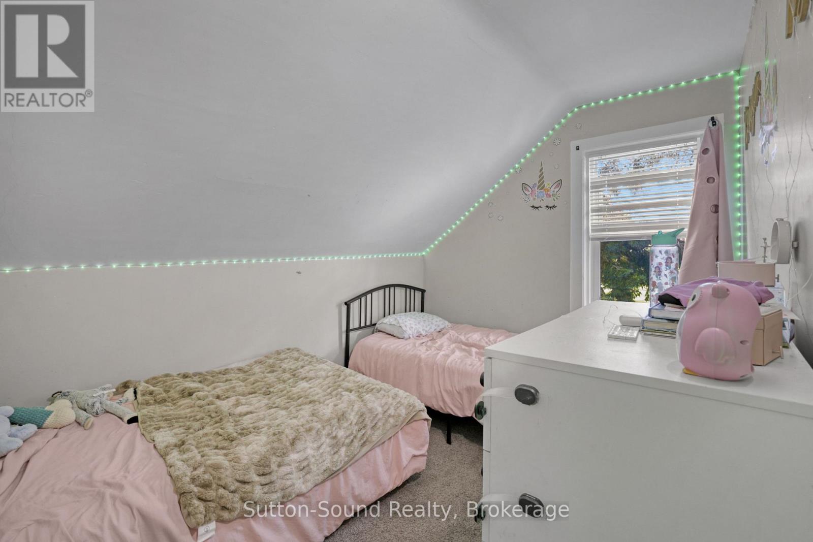 705 17th Street E Property Photo 12