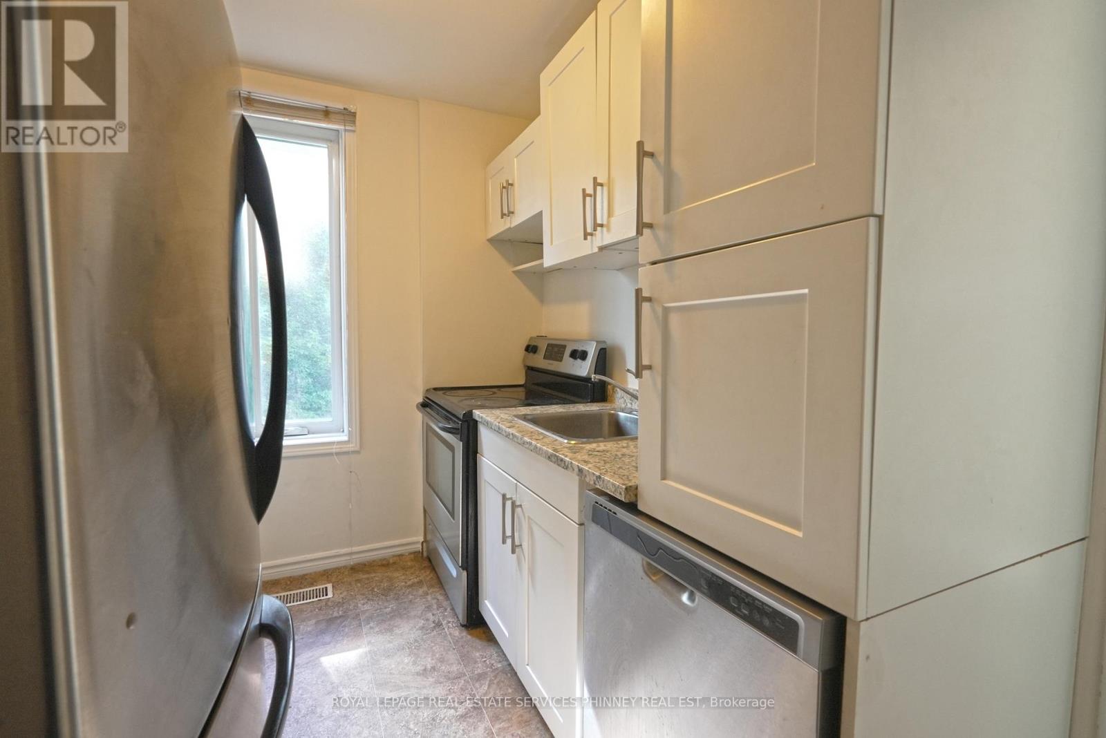 2 - 65 Liberty Street Property Photo 5