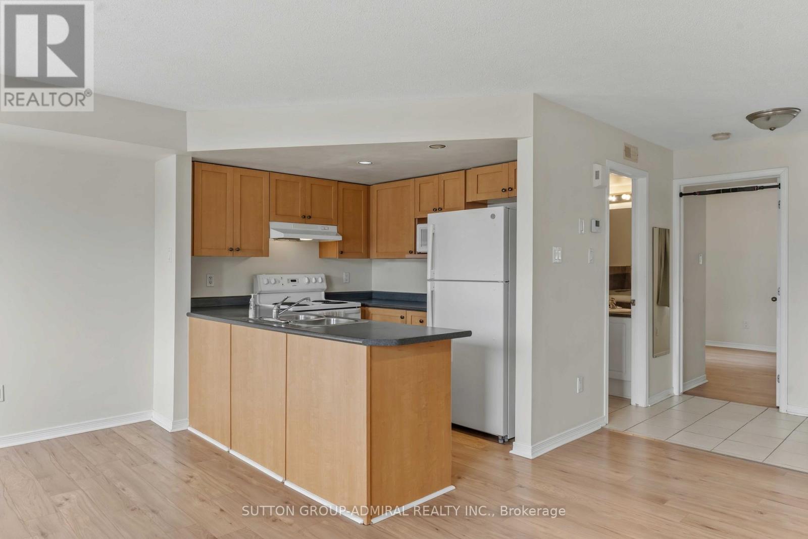9 - 130 Rochester Street Property Photo 15