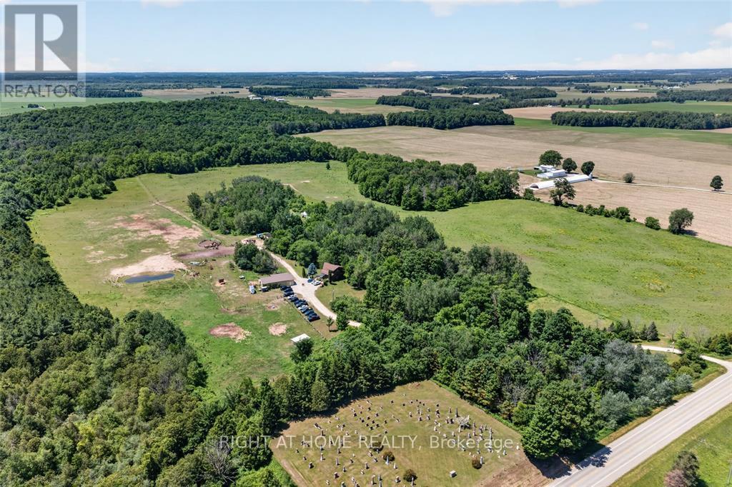 41073 Londesboro Road Property Photo 1