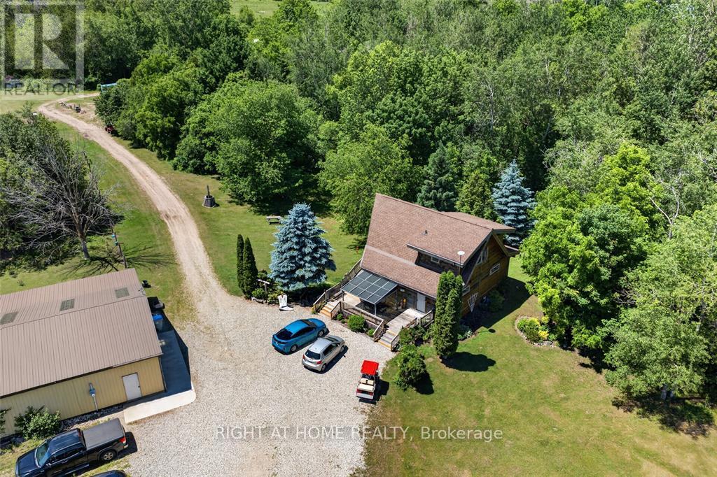 41073 Londesboro Road Property Photo 4