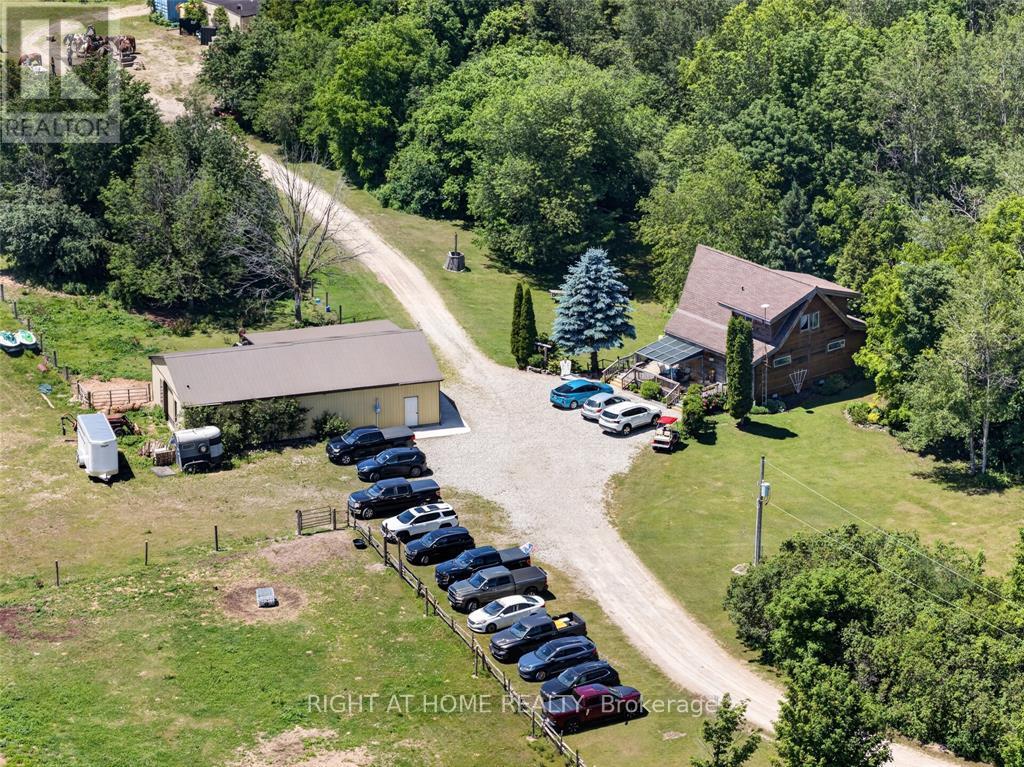 41073 Londesboro Road Property Photo 41