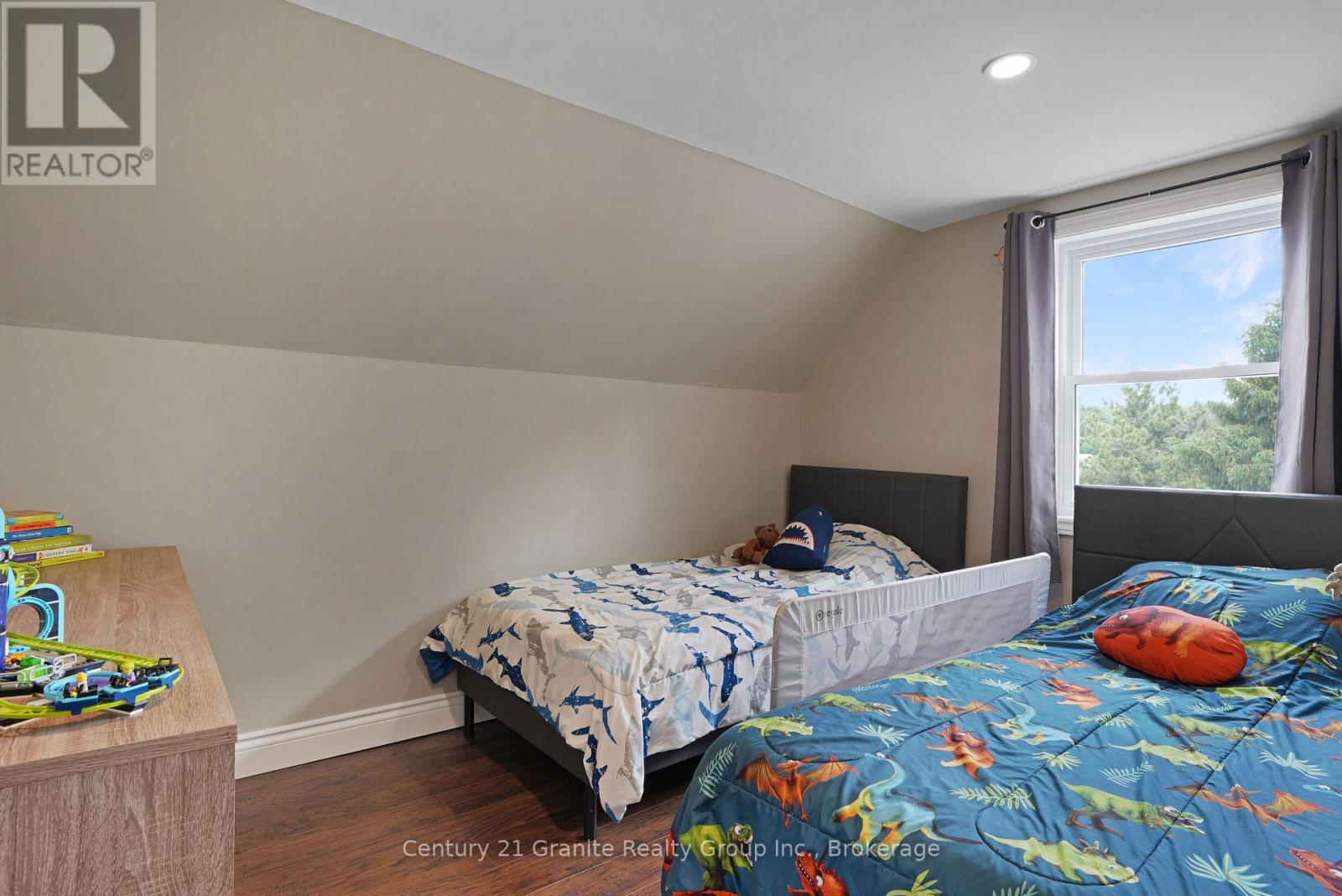 25 Post Street Property Photo 19