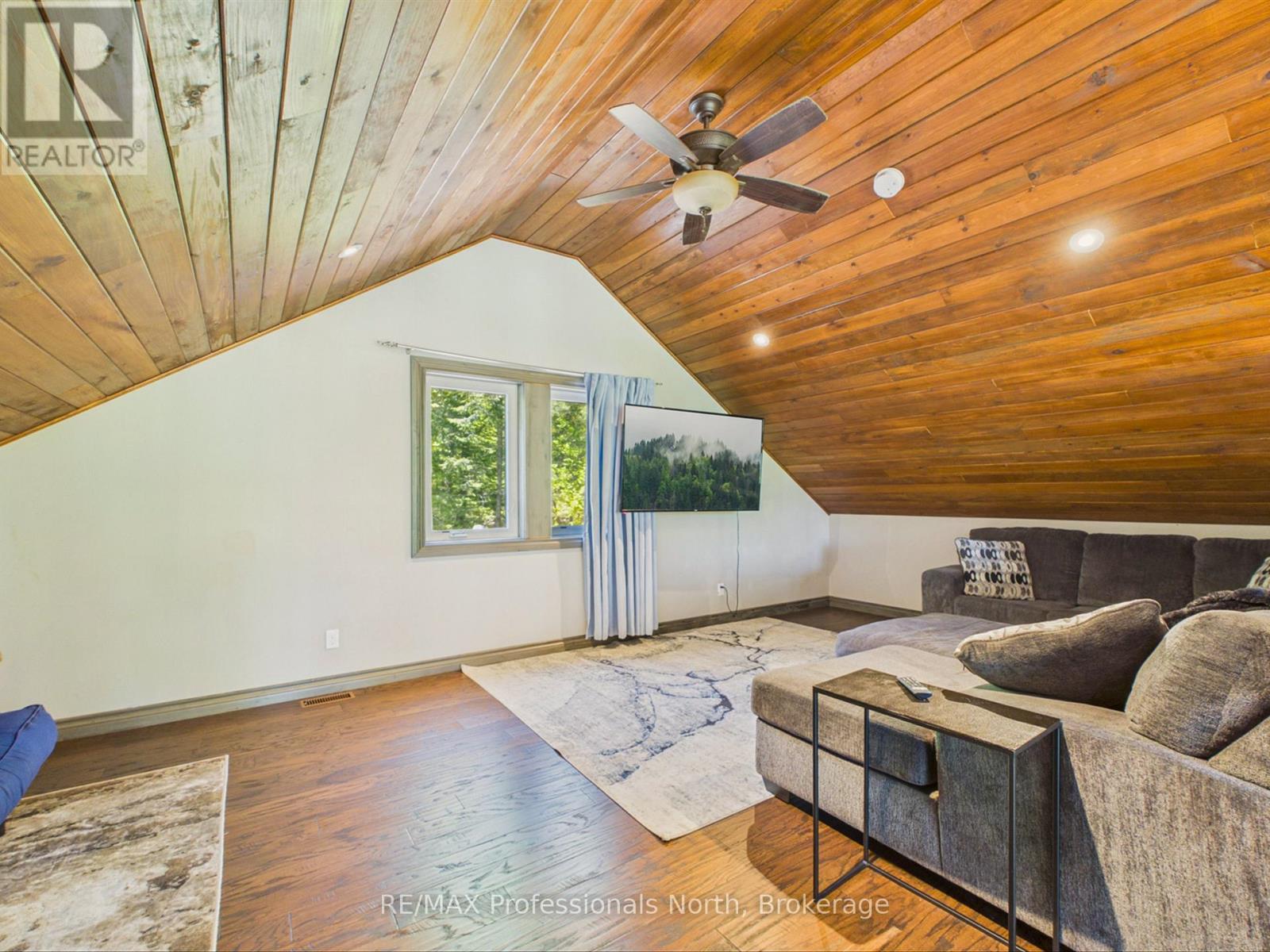 1215 118 Highway E Property Photo 17