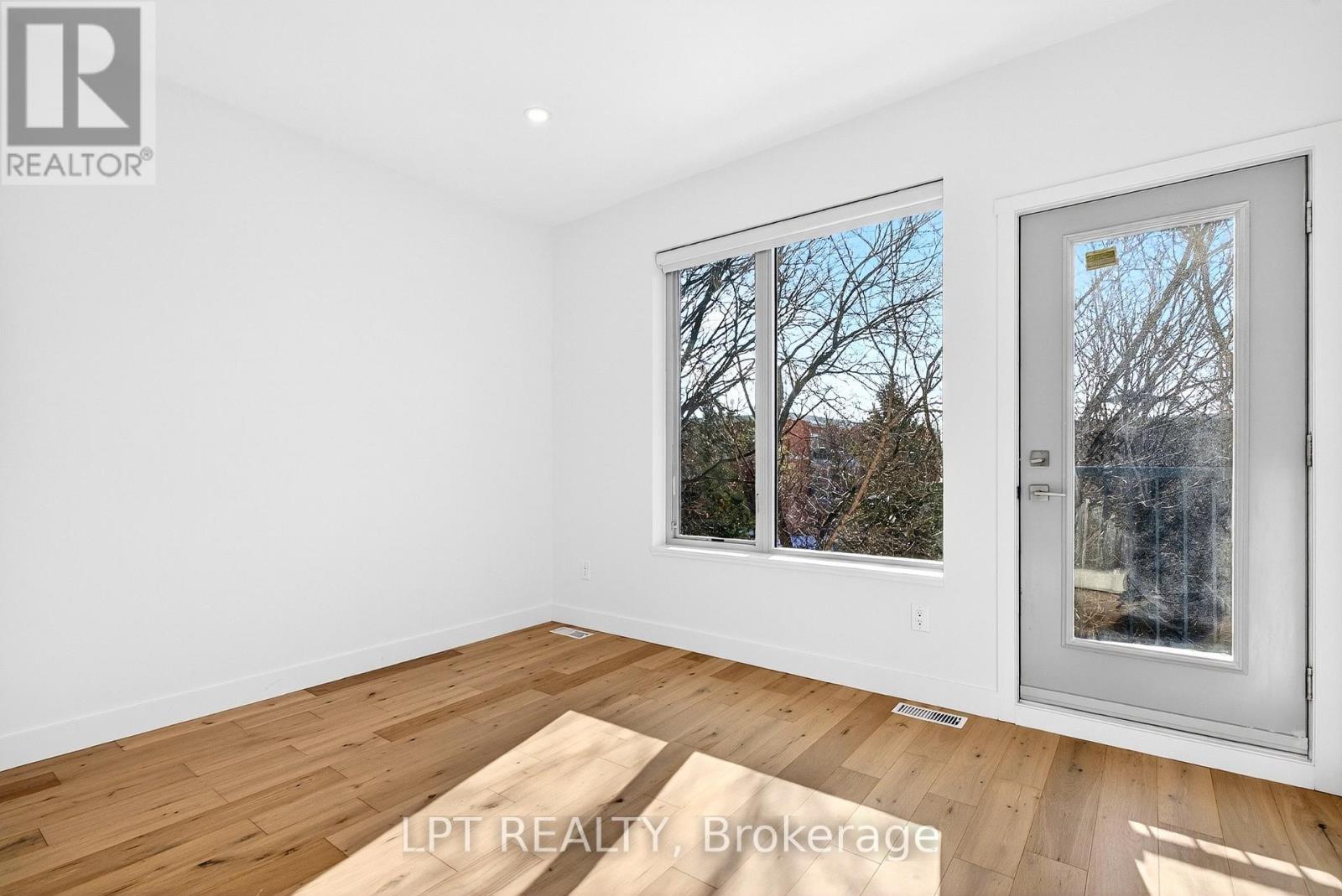 14 Stevens Avenue Property Photo 21