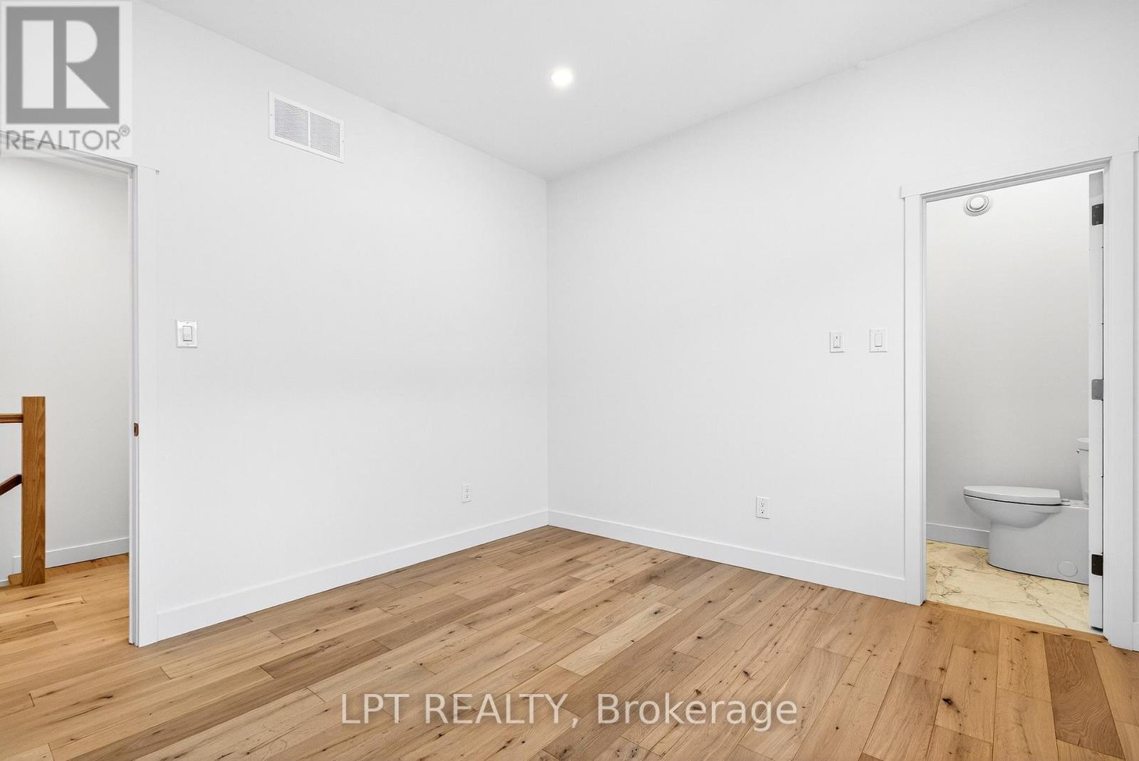 14 Stevens Avenue Property Photo 22